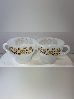 Vintage Termocrisa Dynaware Set of 2 Coffee Floral Theme 8oz Mugs          3882